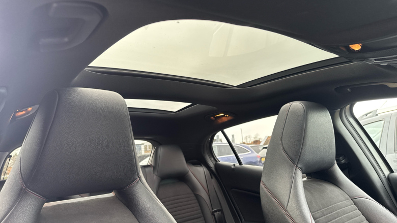 Mercedes-Benz GLA 250 4Matic AMG Line Premium Plus 5dr Auto Petrol Hatchback